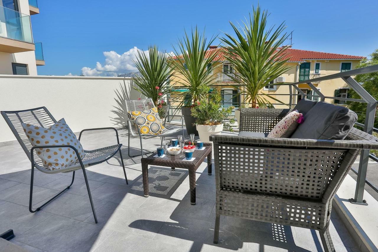 Luxury Urban Villa Apartments With Jacuzzi Split Ngoại thất bức ảnh