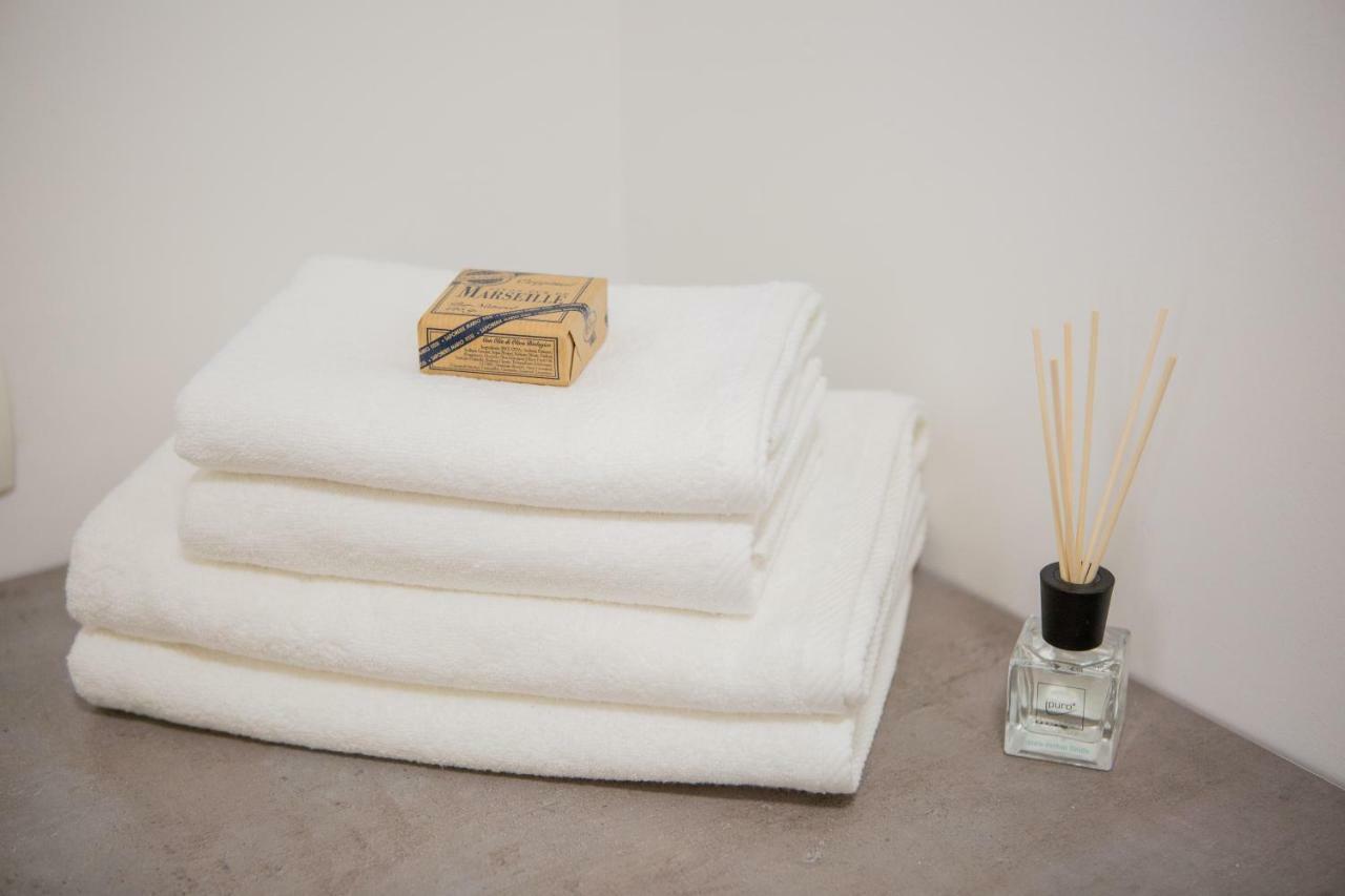 Luxury Urban Villa Apartments With Jacuzzi Split Ngoại thất bức ảnh