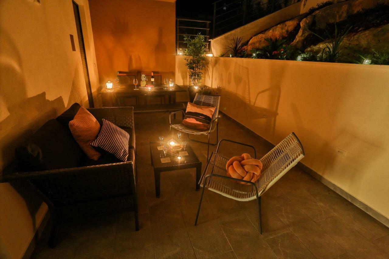 Luxury Urban Villa Apartments With Jacuzzi Split Ngoại thất bức ảnh