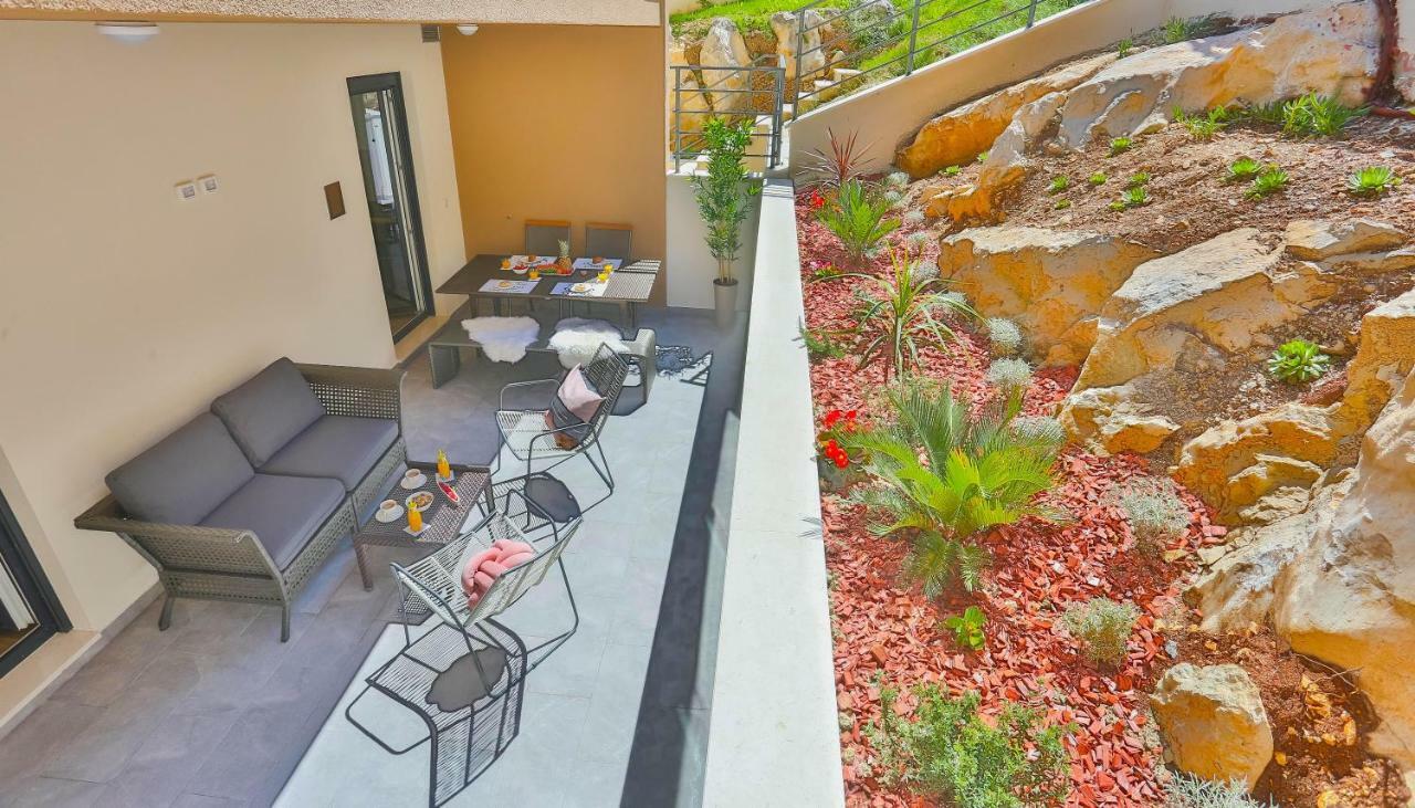 Luxury Urban Villa Apartments With Jacuzzi Split Ngoại thất bức ảnh